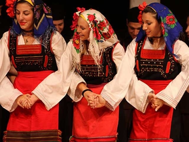 Οι Παραδοσιακοί χοροί κατά περιοχή