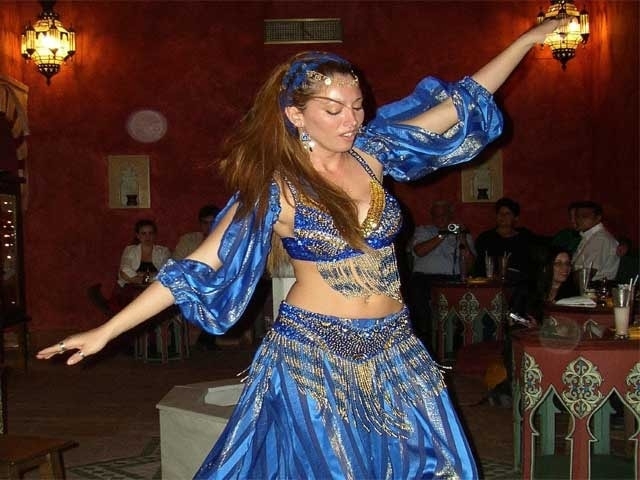Ελληνικός χορός της κοιλιάς (belly dance). Οριεντάλ, Τσιφτετέλι