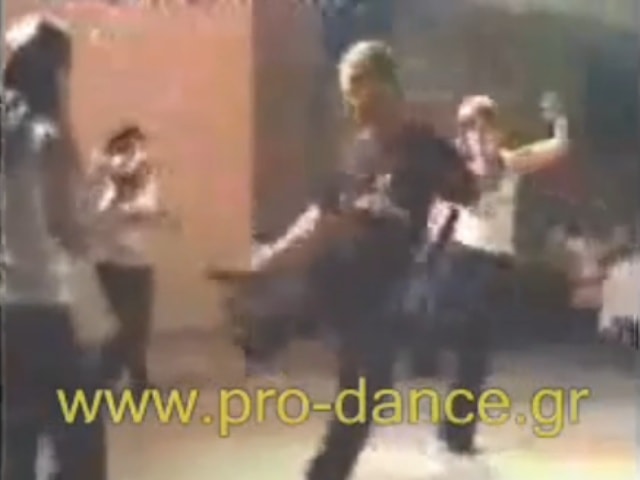 Χασαποζειμπέκικο 2005 3